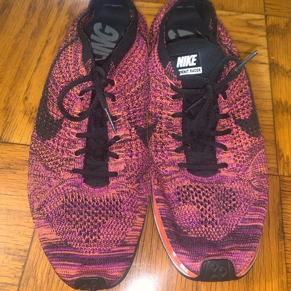 Nike Flynit Racer - Picture 3 of 3